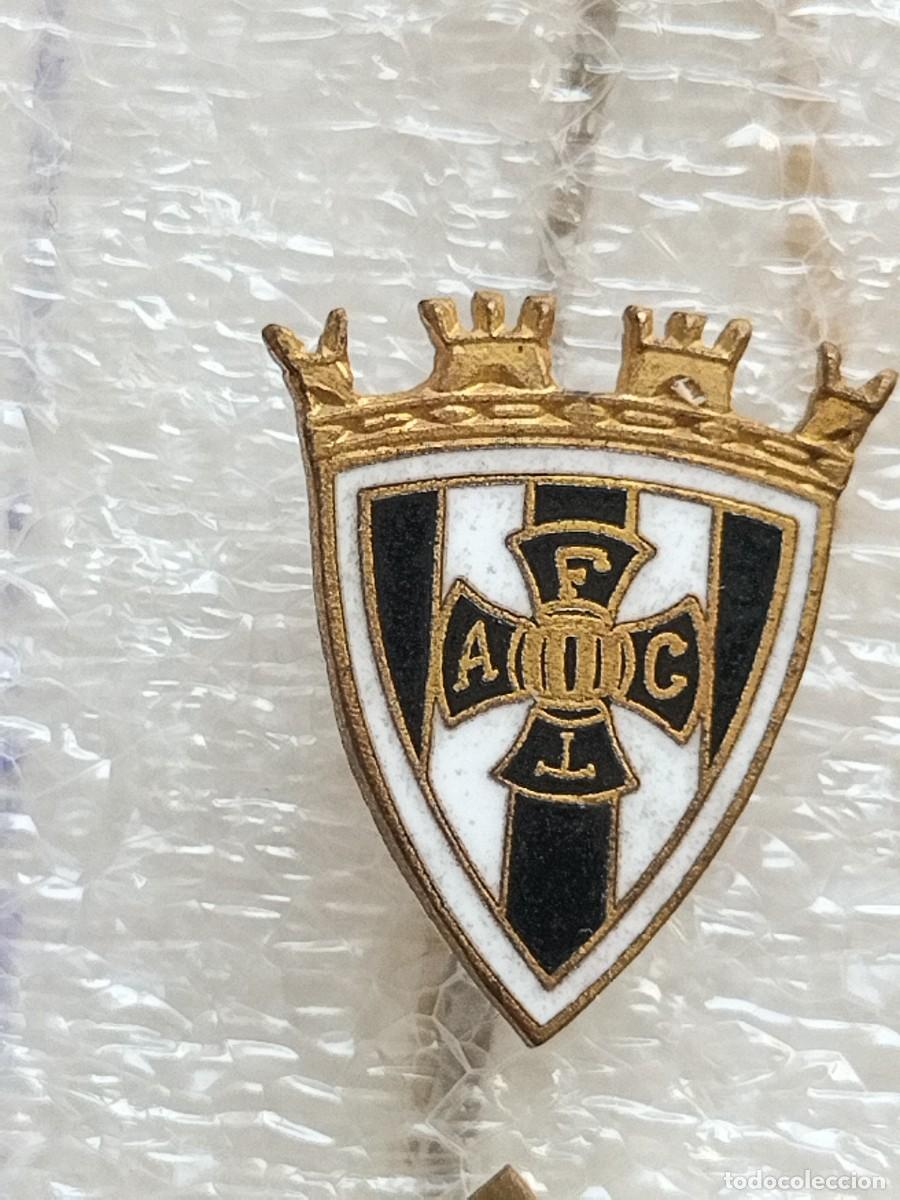 Coleccionismo deportivo: Pins / Badges deportivos - Foto 17