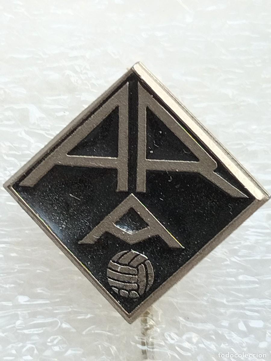 Coleccionismo deportivo: Pins / Badges deportivos - Foto 21