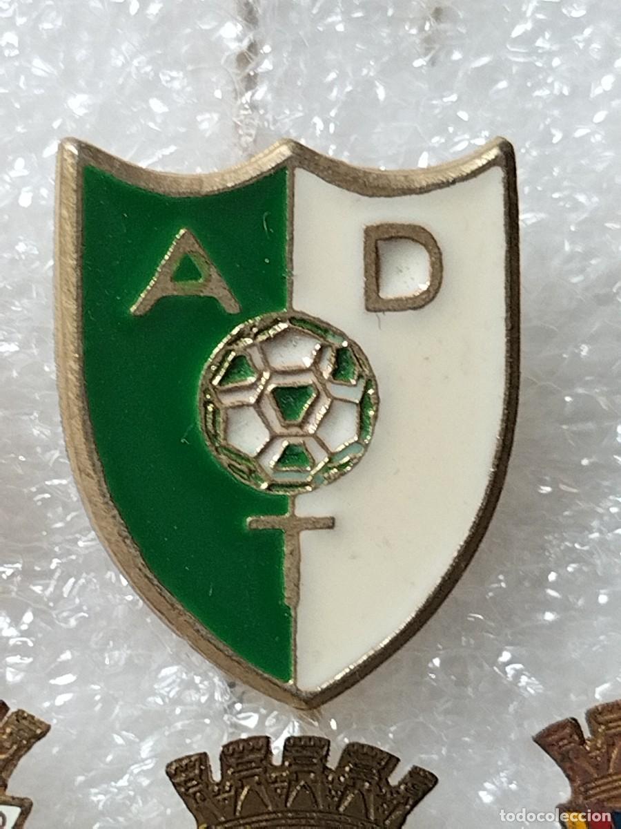 Coleccionismo deportivo: Pins / Badges deportivos - Foto 12