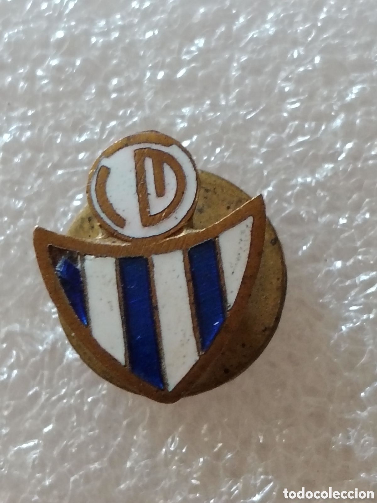 Sammelleidenschaft Sport: PIN F&Uacute;TBOL OJAL, C.D. TARANC&Oacute;N, CUENCA