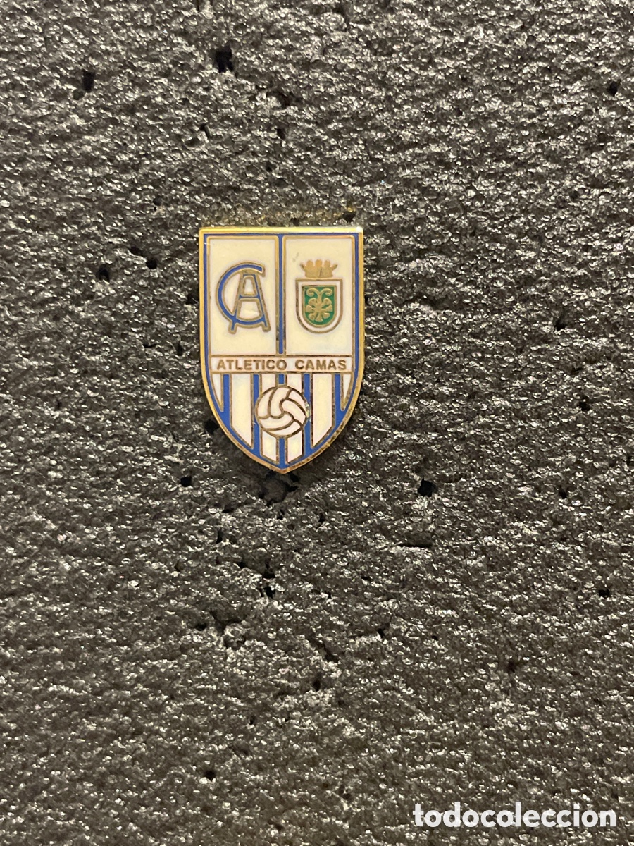 Collezionismo sportivo: Pin 874 ATLETICO CAMAS - Camas (Sevilla)