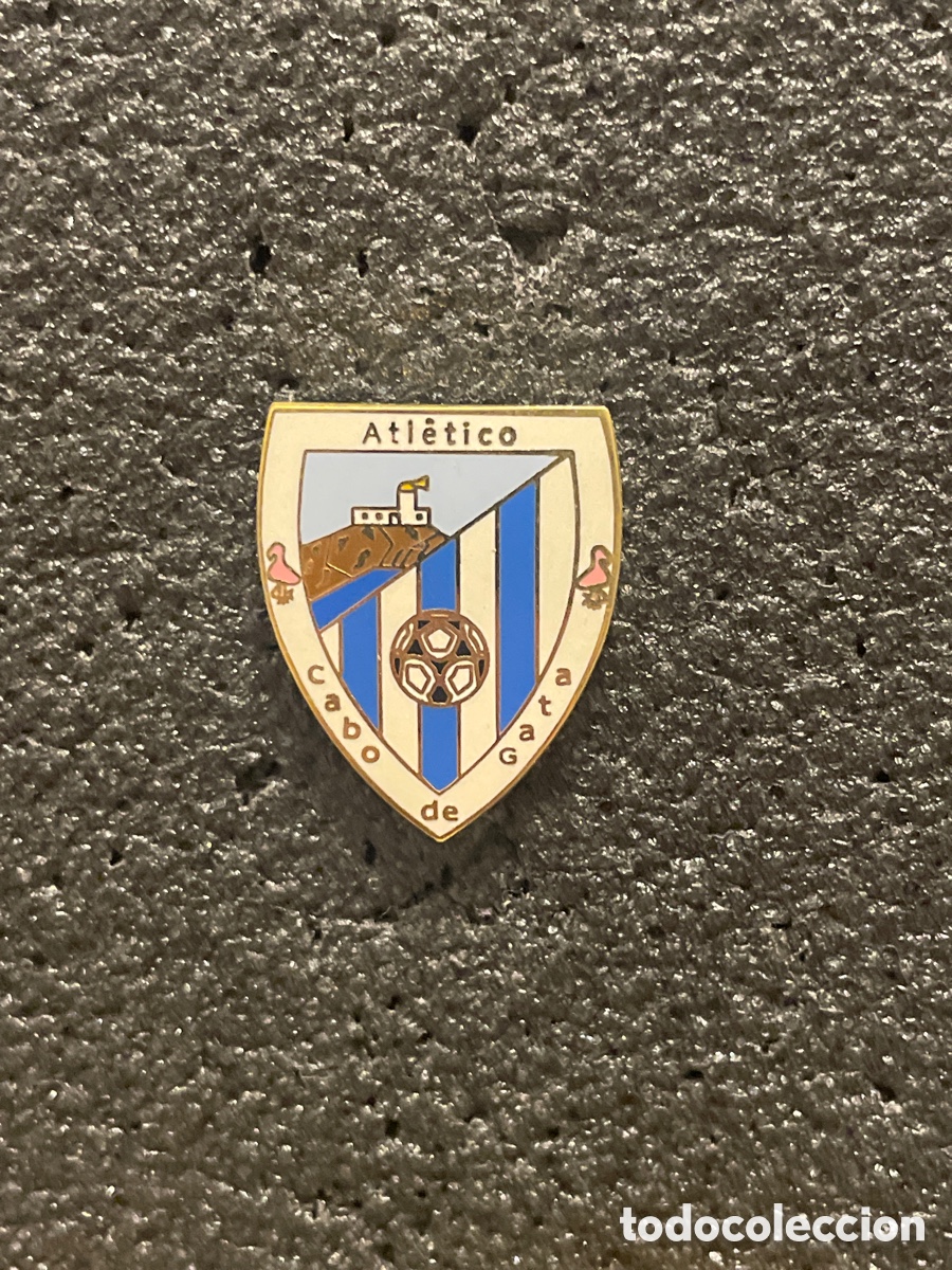 Collezionismo sportivo: Pin 921 ATLETICO CABO DE GATA - Gata (Almer&iacute;a)