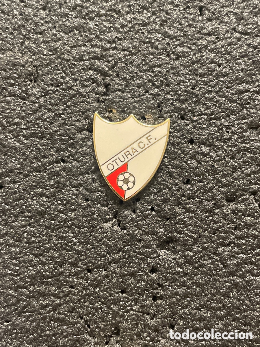 Sammelleidenschaft Sport: Pin 992 OTURA C.F. - Otura (Granada)
