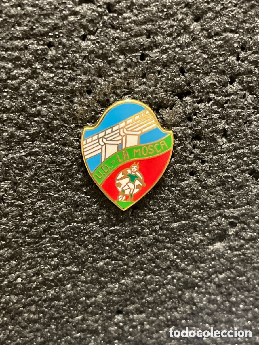 Sammelleidenschaft Sport: Pin 1005 U.D. LA MOSCA - M&aacute;laga
