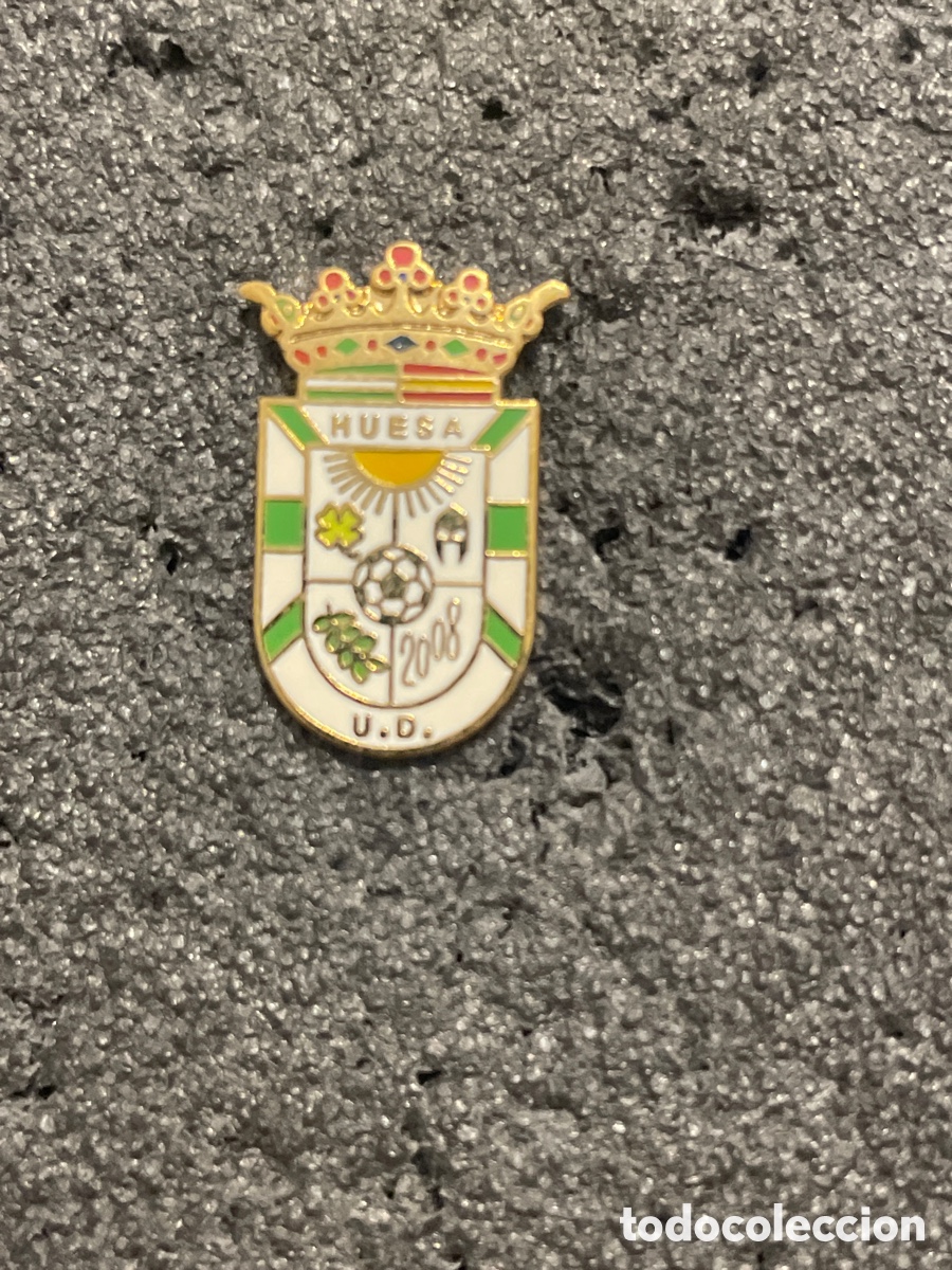 Sammelleidenschaft Sport: Pin 1059 HUESA U.D. - Huesa (Ja&eacute;n)