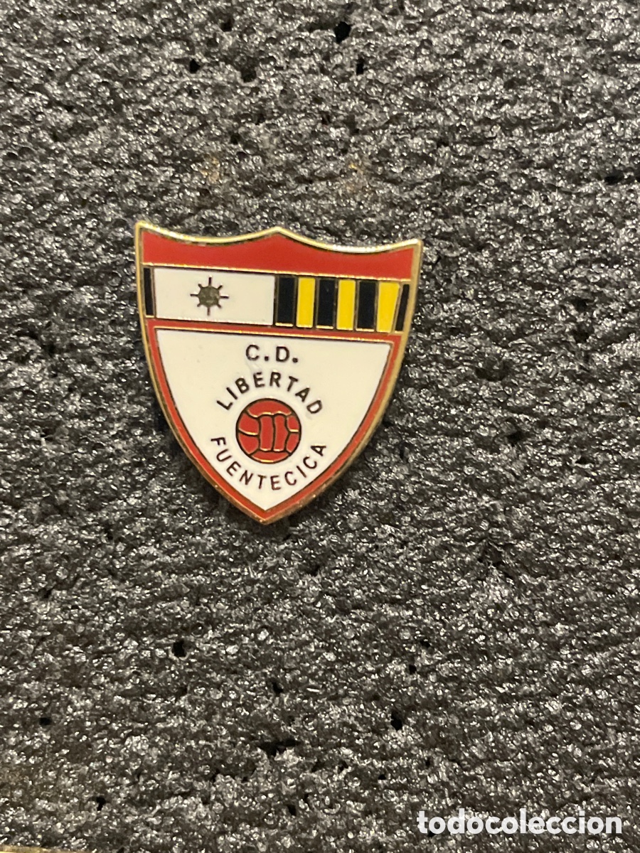 Sammelleidenschaft Sport: Pin 1078 C.D. LIBERTAD - Almer&iacute;a