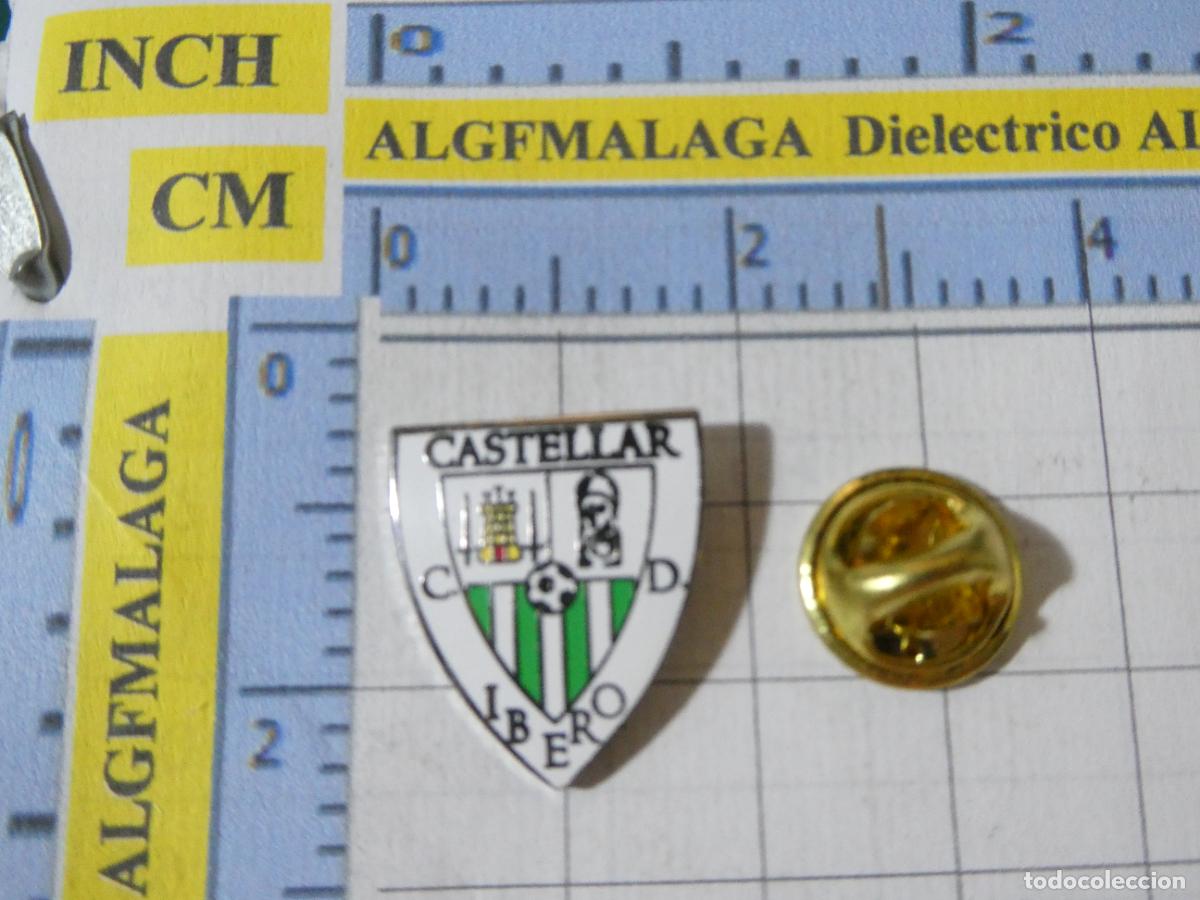 Sammelleidenschaft Sport: PIN DE DEPORTES. F&Uacute;TBOL. CD CASTELLAR IBERO JAEN. ESCUDO DEL EQUIPO
