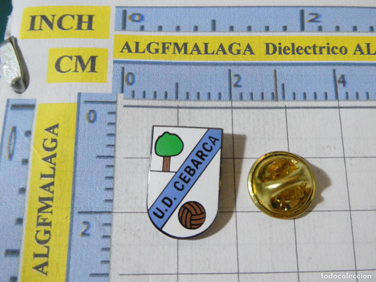Sammelleidenschaft Sport: PIN DE DEPORTES. F&Uacute;TBOL. UE CEBARCA EL FERROL LA CORU&Ntilde;A. ESCUDO DEL EQUIPO