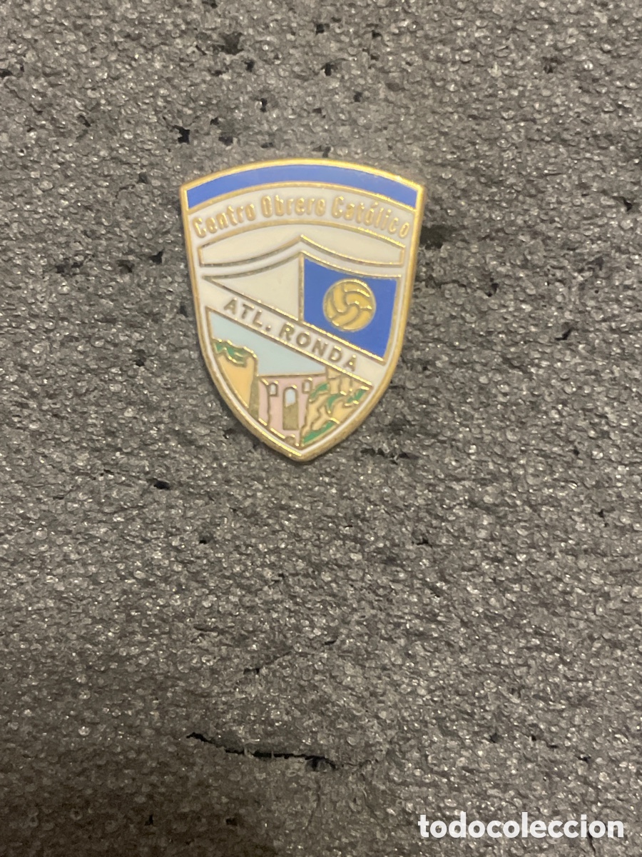 Sammelleidenschaft Sport: Pin 1093 ATLETICO RONDA - Ronda (M&aacute;laga)