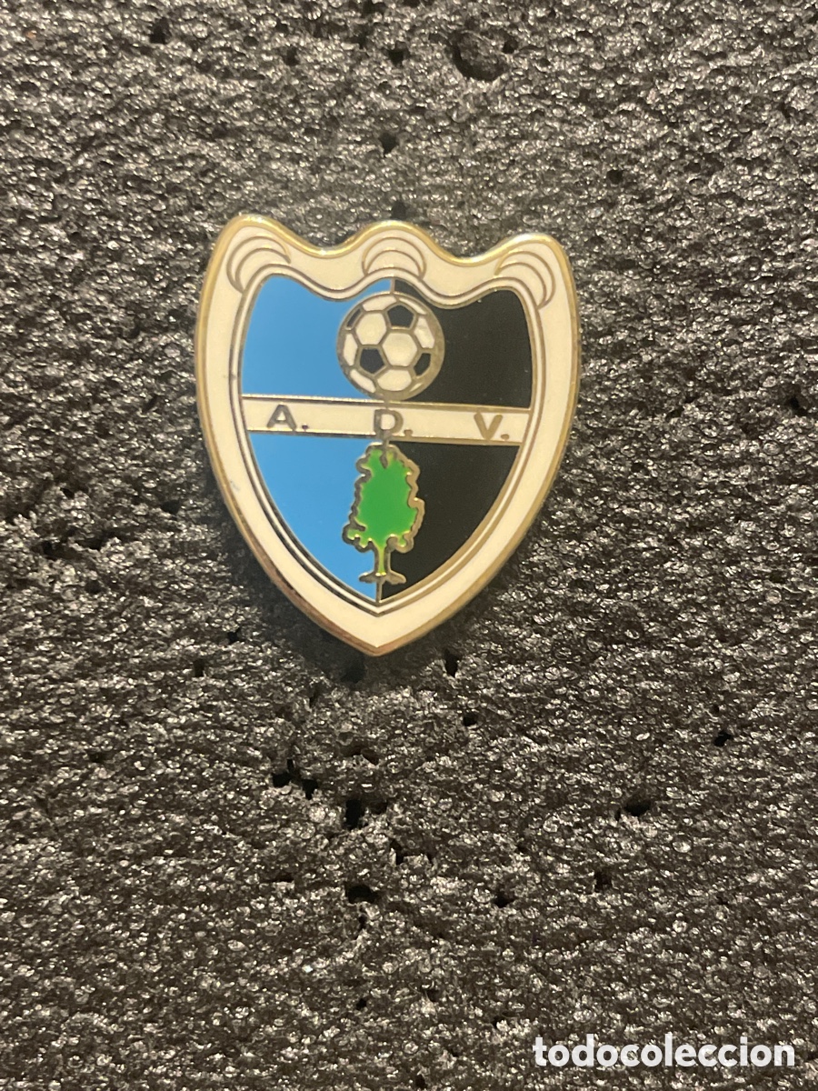 Collezionismo sportivo: Pin 1103 ATLETICO DEHESAS VIEJAS - Dehesas Viejas (Granada)