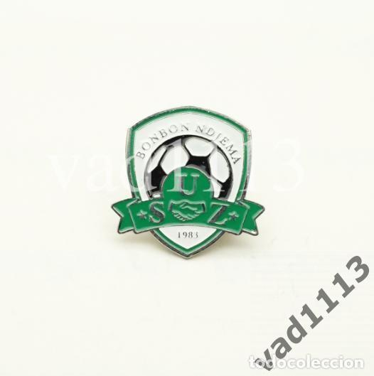Collezionismo sportivo: Badge Pin football clubs Confederation of African Football - Union Sportive de Zilimadjou Comoros