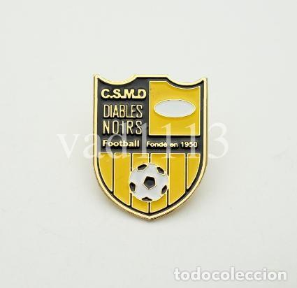 Collezionismo sportivo: Badge Pin football clubs Confederation of African Football - &rdquo; KSM Diables Noirs &rdquo; Congo.