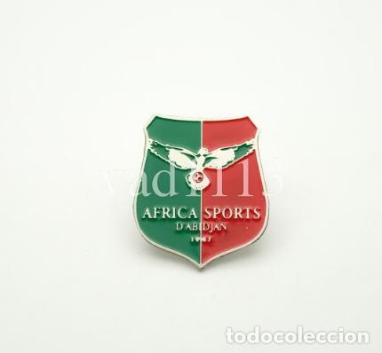 Collezionismo sportivo: Badge Pin football clubs Confederation of African Football - Africa Sports d'Abidjan C&ocirc;te d'Ivoire
