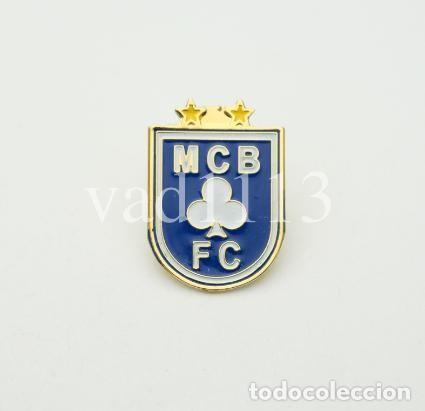 Collezionismo sportivo: Badge Pin football clubs /CAF/ Confederation of African Football- Monrovia Club Breweries FC Liberia