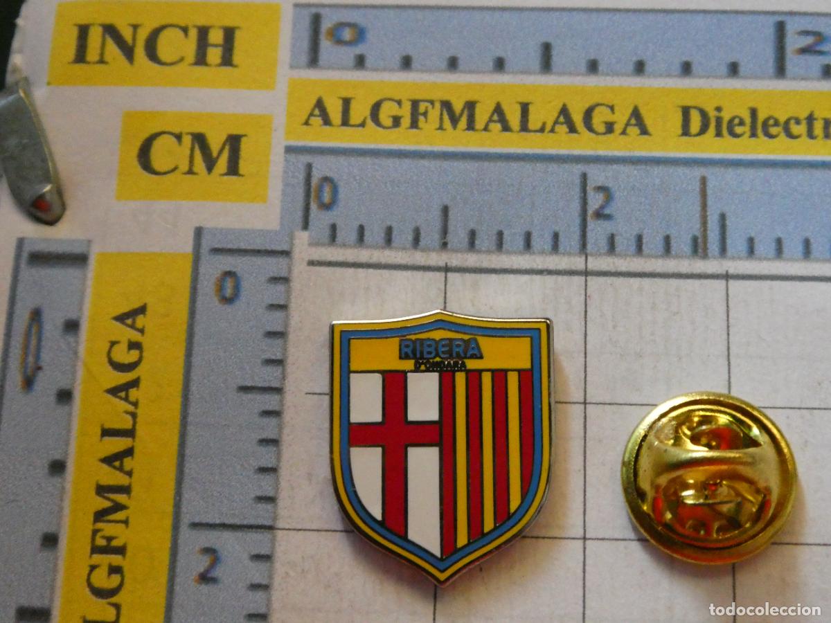 Collezionismo sportivo: PIN DE DEPORTES. F&Uacute;TBOL. RIBERA DE ONDARA L&Eacute;RIDA. ESCUDO DEL EQUIPO