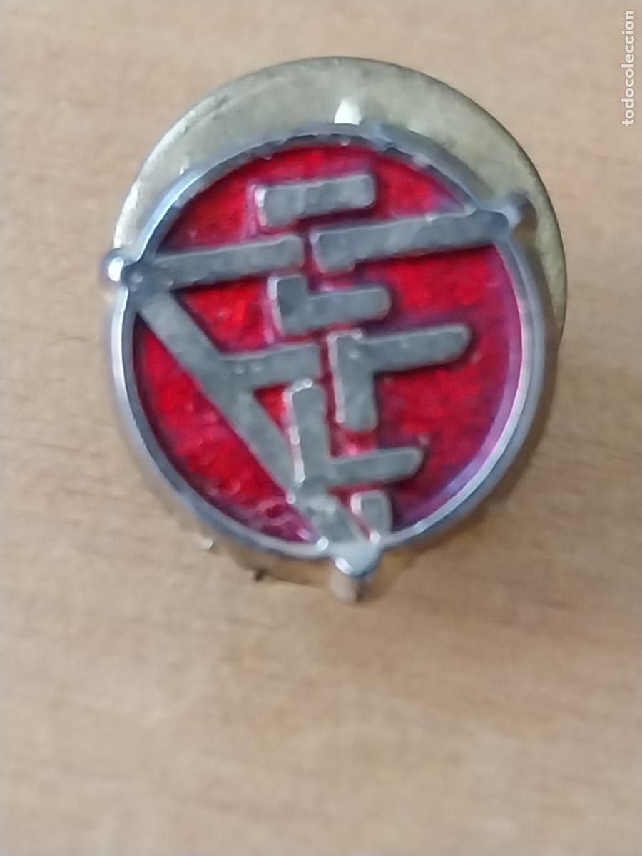 Collezionismo sportivo: FEDERACION ESPA&Ntilde;OLA FUTBOL PIN PINCHO PINTURA LACADA 1CMS ALTO