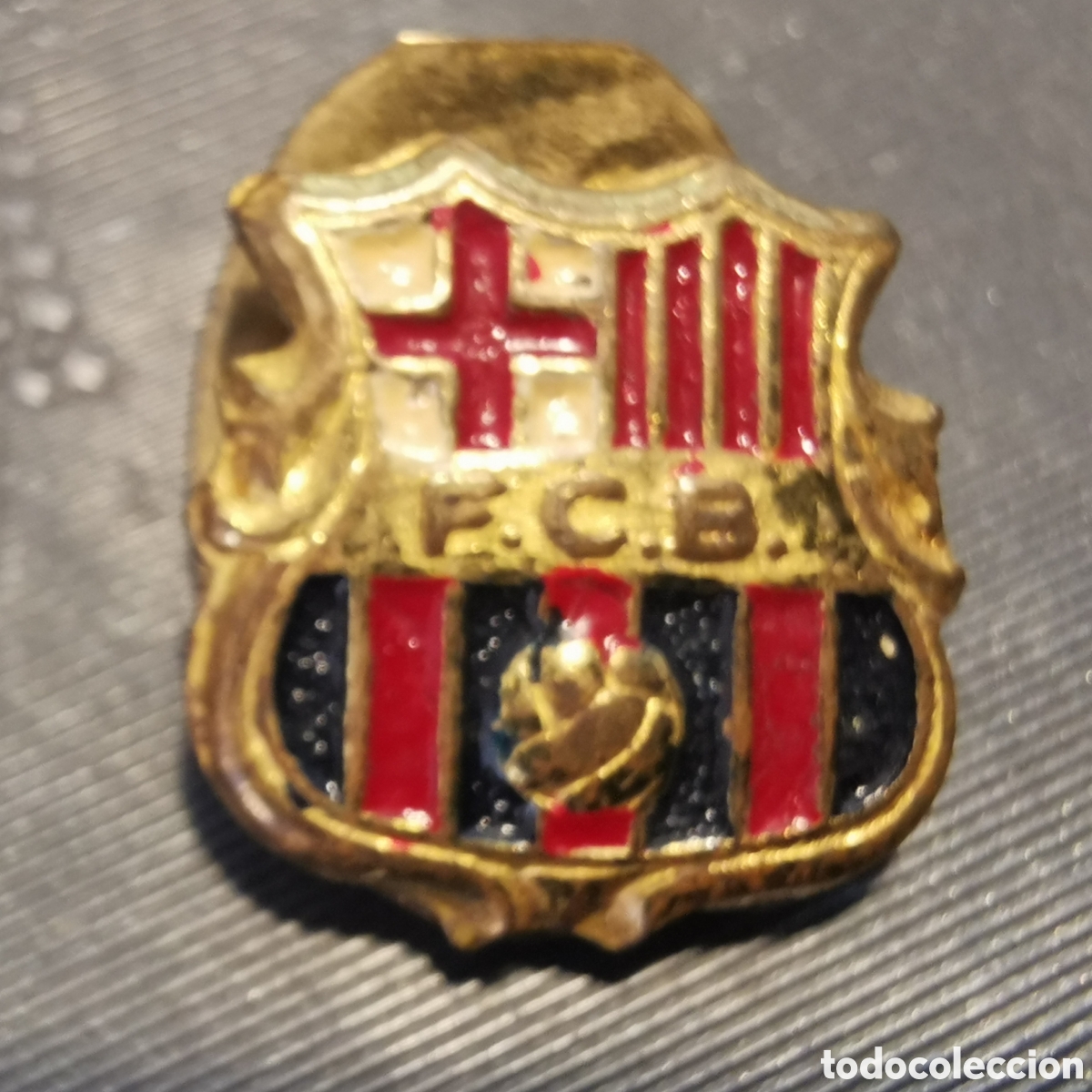 Sammelleidenschaft Sport: Antiguo pin del Bar&ccedil;a F. C. B para solapa.