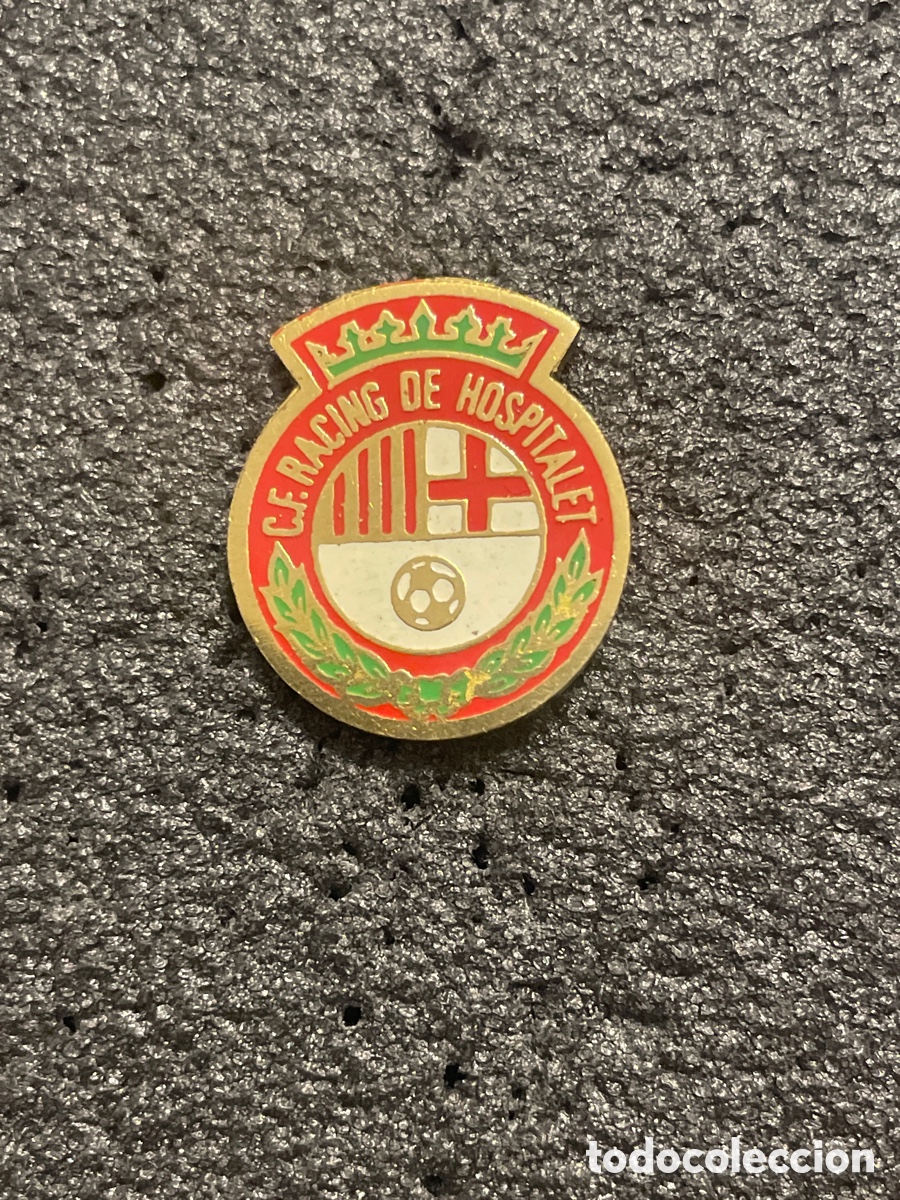 Collezionismo sportivo: Pin 55 C.F. RACING DE HOSPITALET - Hosptalet de Llobregat (Barcelona)