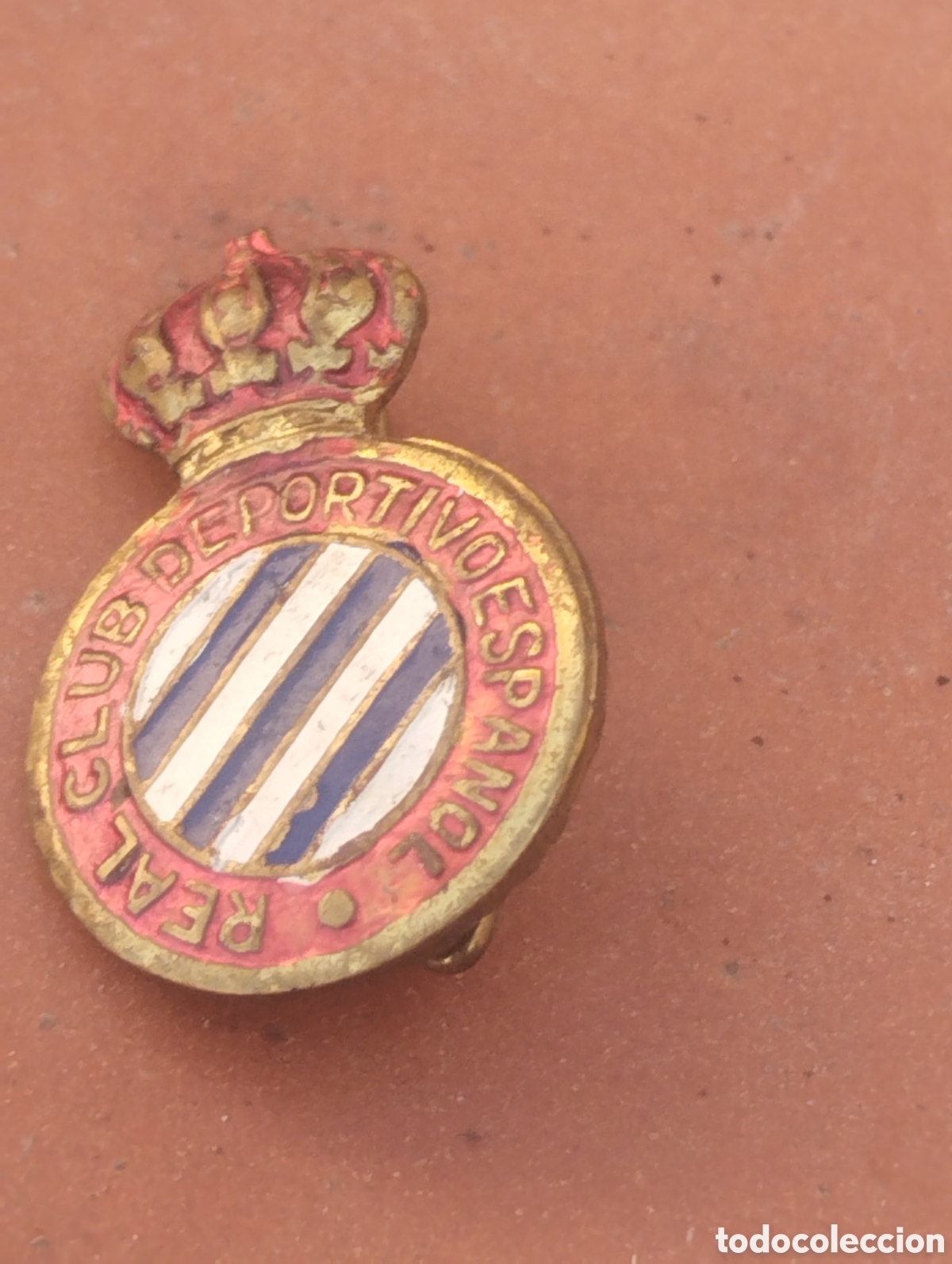 Collectionnisme sportif: Antigua aguja de solapa del real club Espa&ntilde;ol