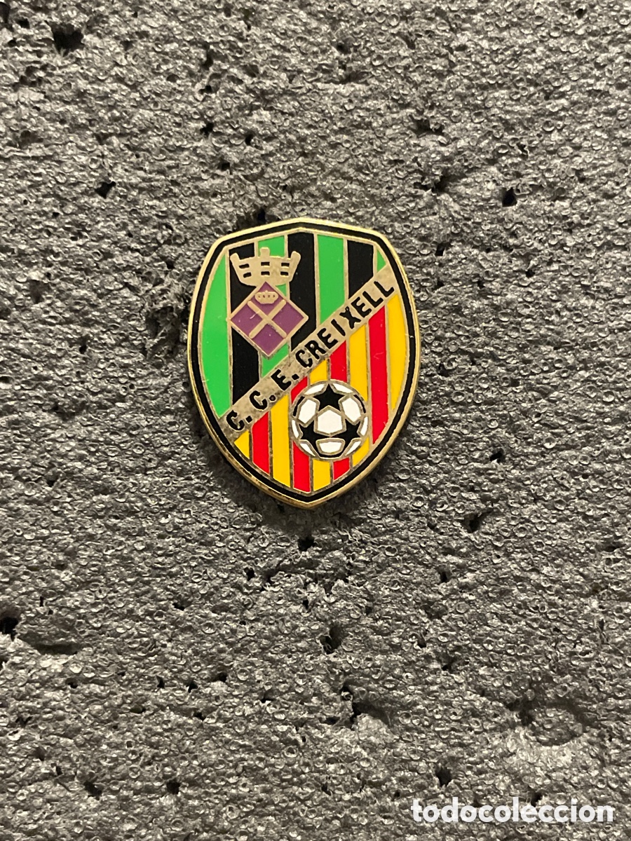 Collectionnisme sportif: Pin 67 C.C.E. CREIXELL - Creixell (Tarragona)