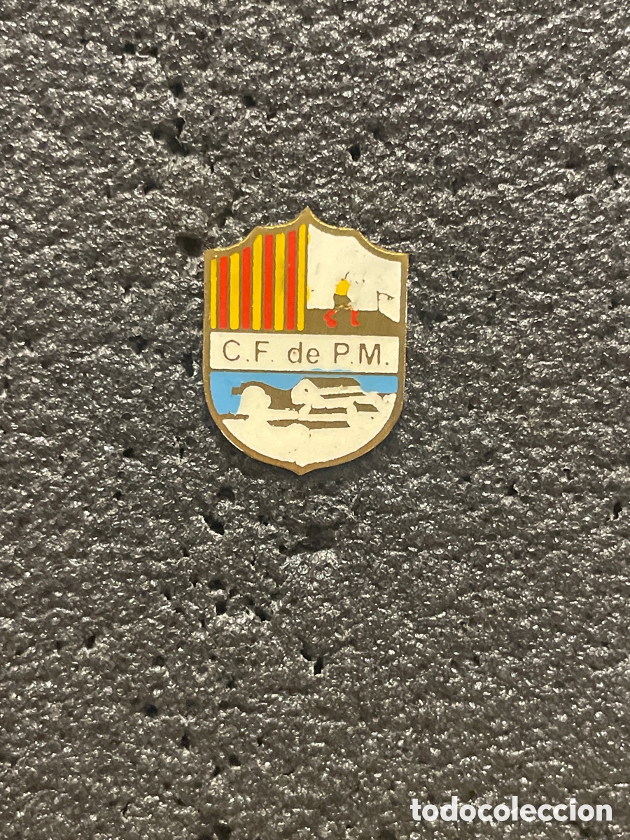 Collectionnisme sportif: Pin 84 C.F. POBLA DE MONTORNES - Pobla de Montornes (Tarragona)