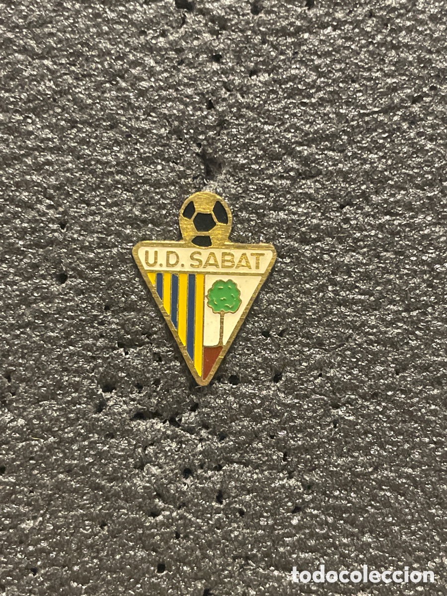 Collezionismo sportivo: Pin 115 U.D. SABAT - Domeny (Girona)