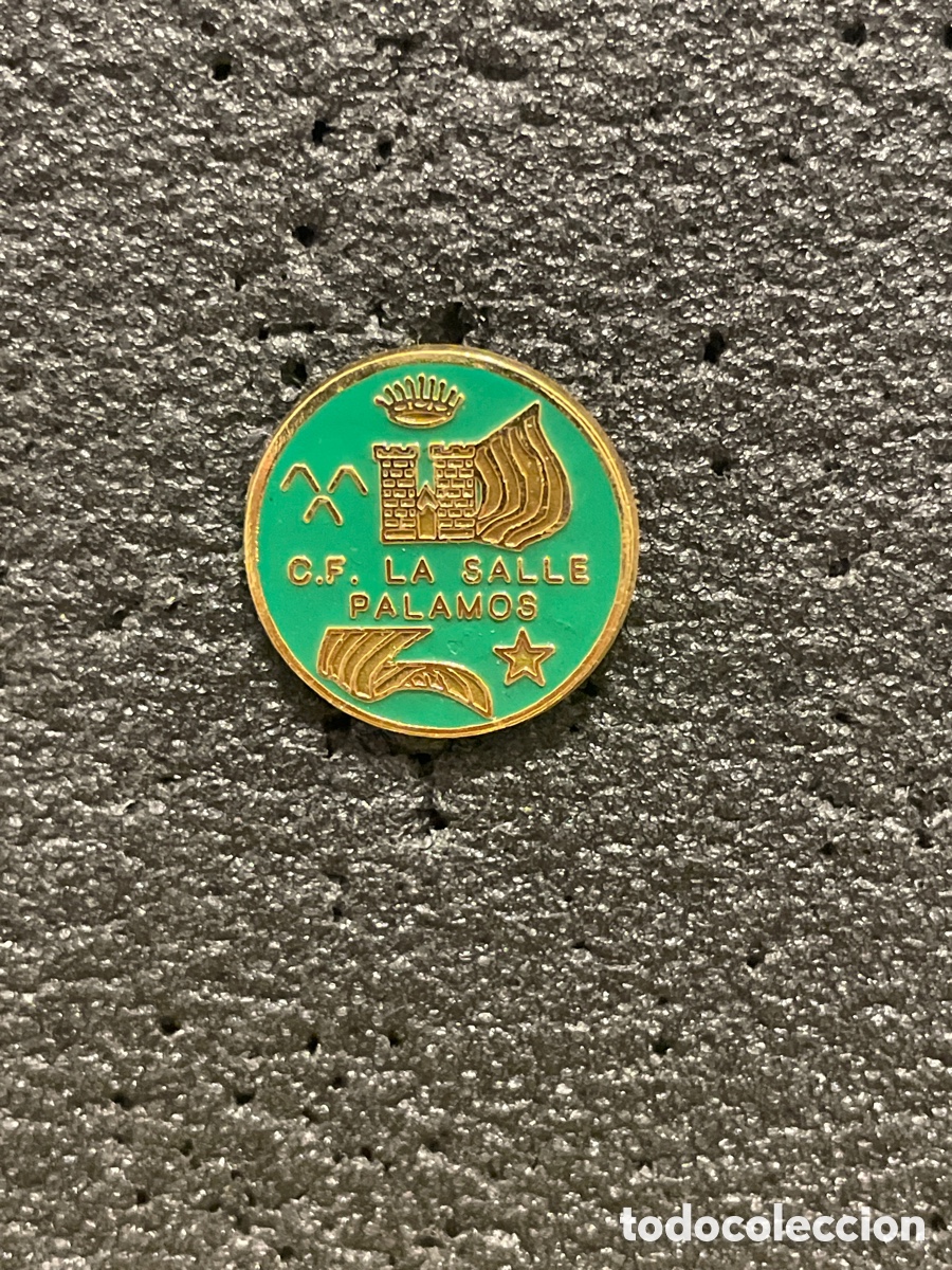 Collezionismo sportivo: Pin 119 C.F. LA SALLE PALAMOS - Palamos (Girona)