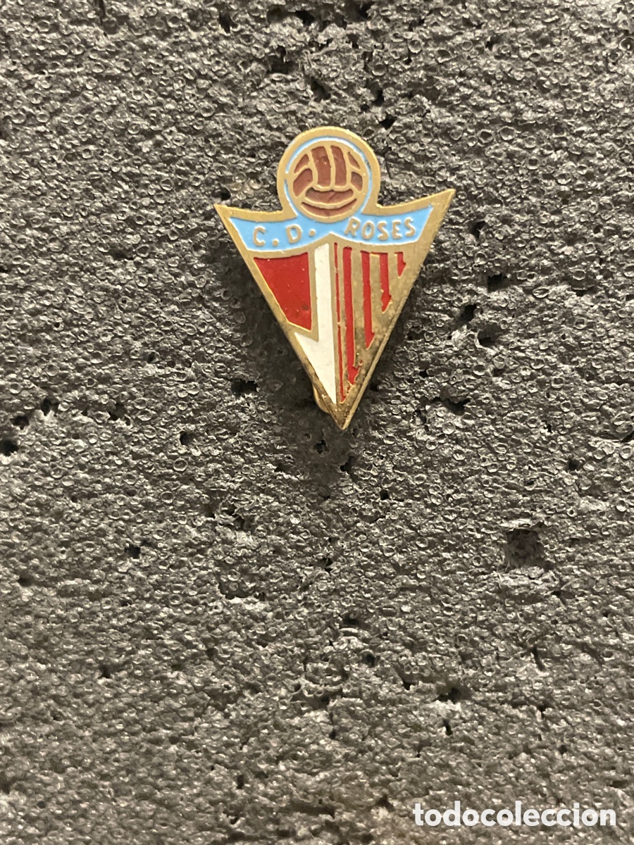 Collezionismo sportivo: Pin 126 C.D. ROSES - Barcelona