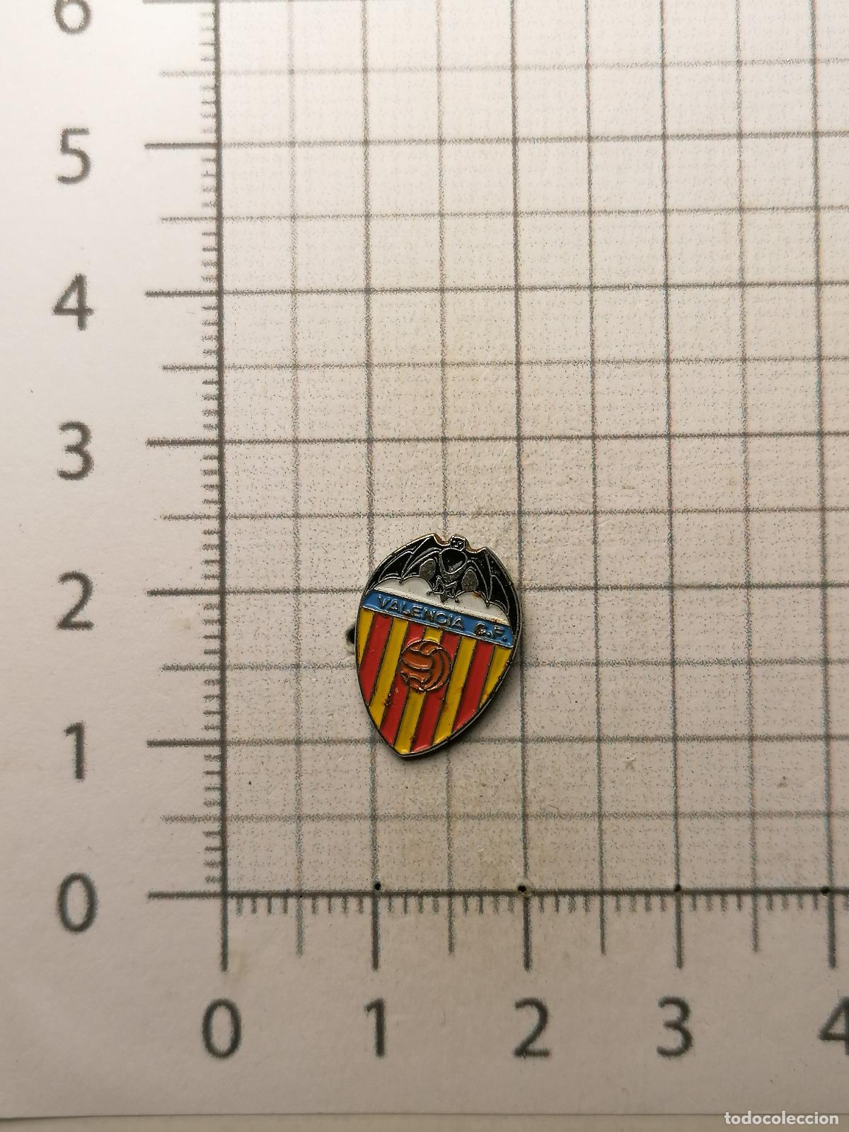 Collezionismo sportivo: PIN ESCUDO VALENCIA CLUB DE FUTBOL