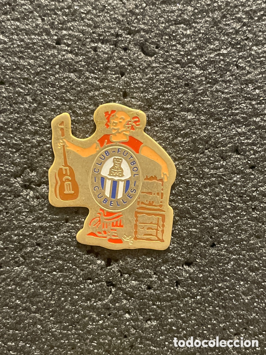 Sammelleidenschaft Sport: Pin 216 C.F. CUBELLES - Cubelles (Barcelona)