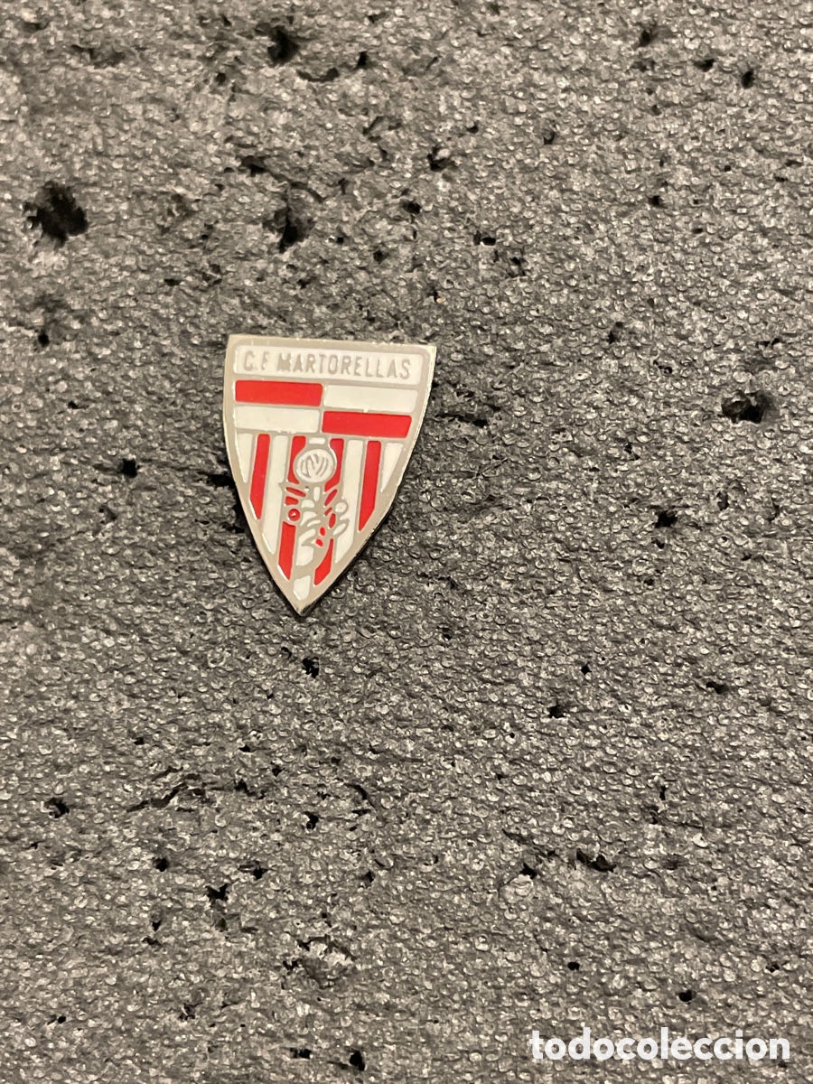 Sammelleidenschaft Sport: Pin 233 C.F. MARTORELLAS - Martorellas (Barcelona)