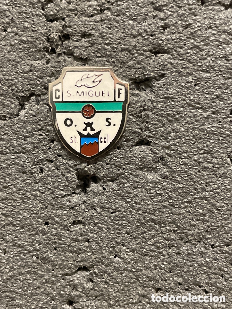 Sammelleidenschaft Sport: Pin 235 C.F. SAN MIGUEL - Santa Coloma de Gramanet (Barcelona