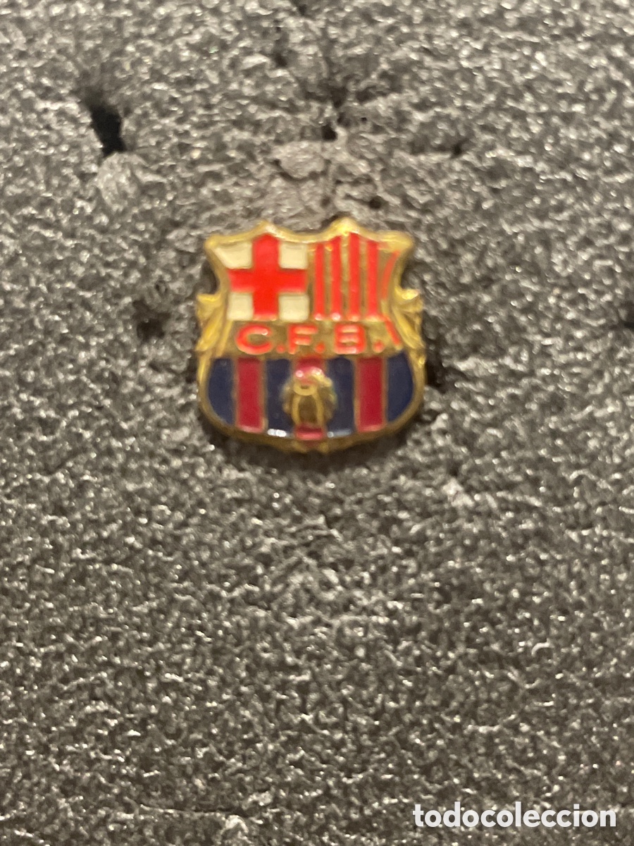 Collectionnisme sportif: Pin 269 C.F. BARCELONA - Barcelona