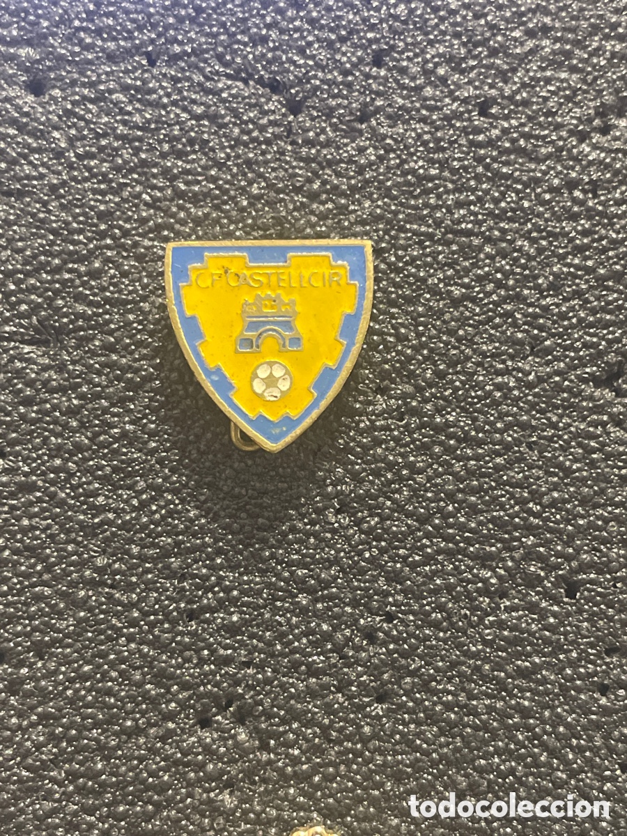 Sammelleidenschaft Sport: Pin 287 C.F. CASTELLCIR - Castellcir (Barcelona)