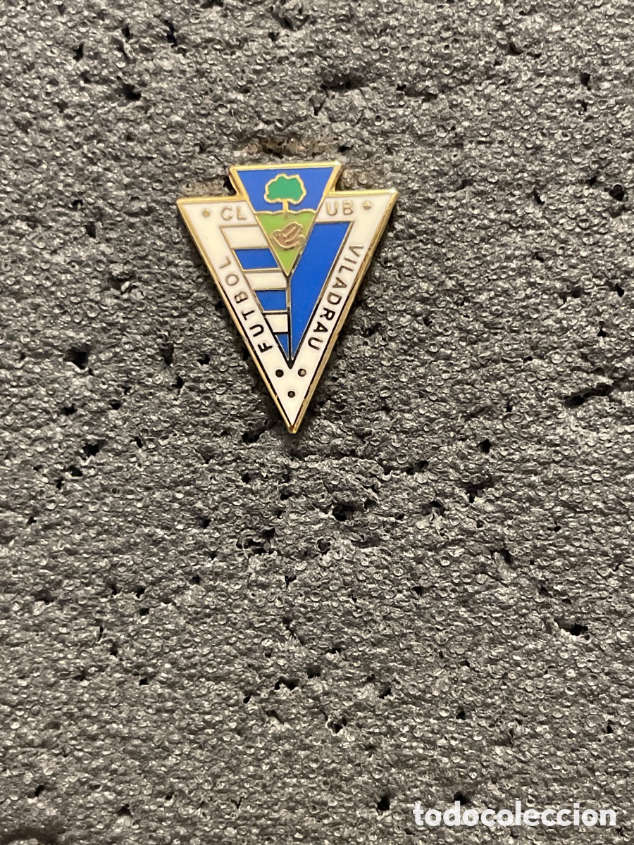 Sammelleidenschaft Sport: Pin 305 F.C. VILADRAU - Viladrau (Girona)