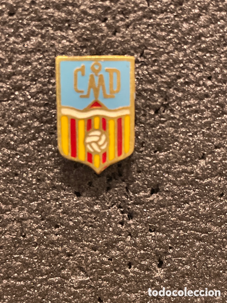 Sammelleidenschaft Sport: Pin 327 C.D. MASSANET - Massanet de Cabrenys (Girona)