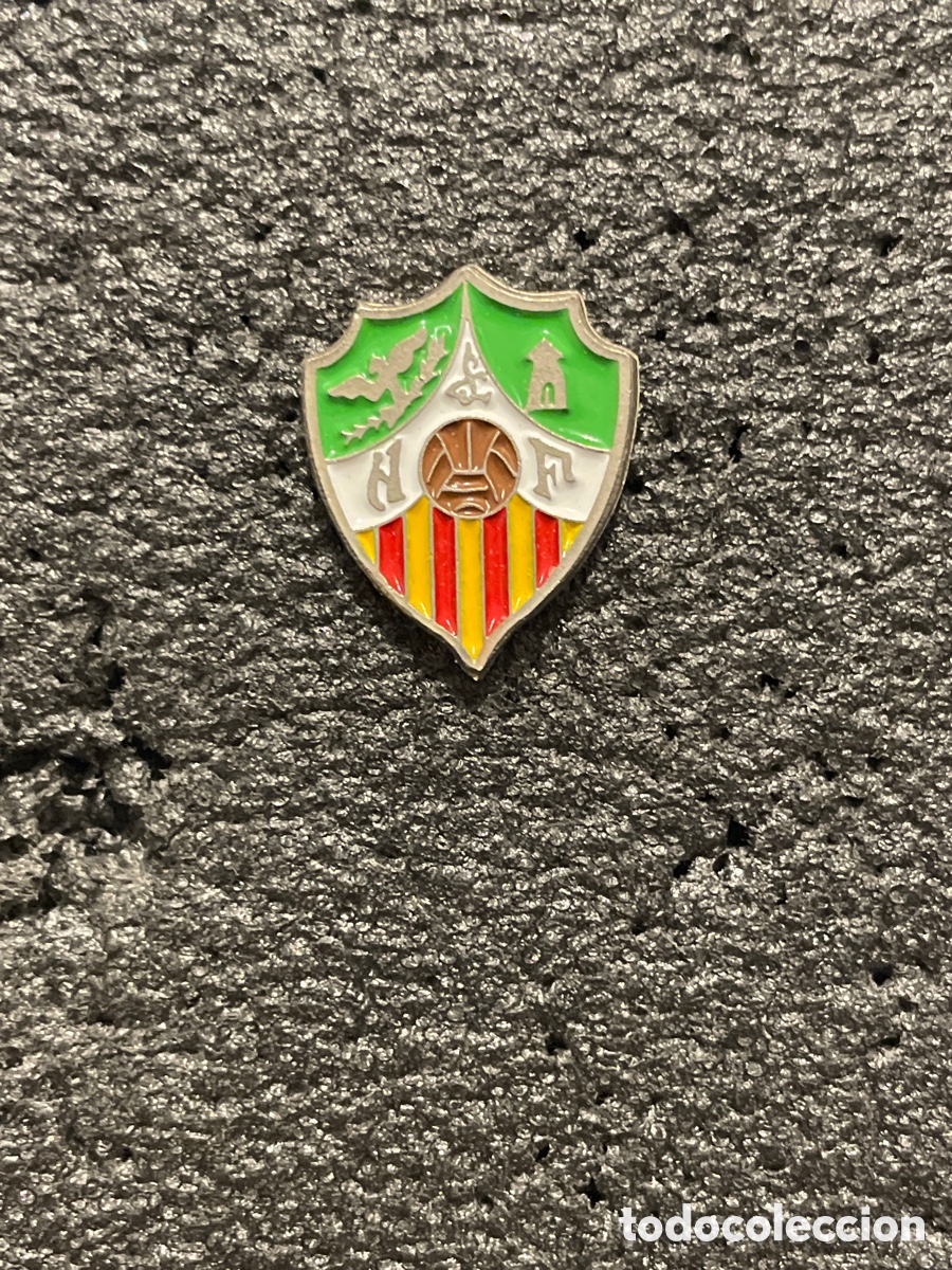 Sammelleidenschaft Sport: Pin 347 S.C. AGUILA FORT PIUS - Barcelona