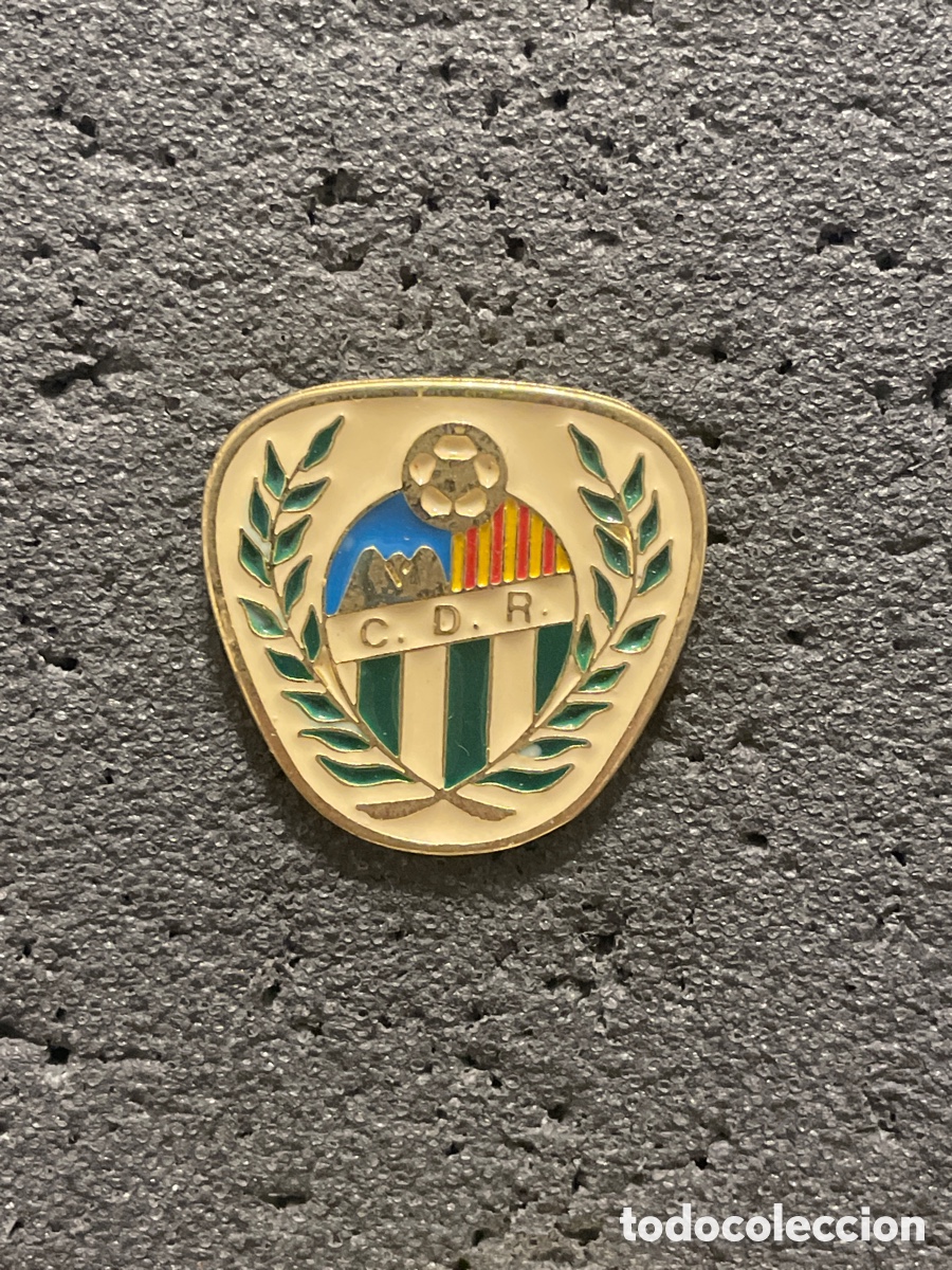 Sammelleidenschaft Sport: Pin 384 C.D. RONDA - Matar&oacute; (Barcelona)