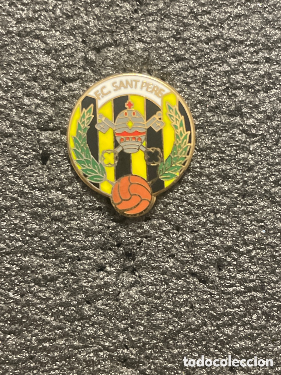 Sammelleidenschaft Sport: Pin 431 F.C. SANT PERE - Sant Pere Pescador (Girona)