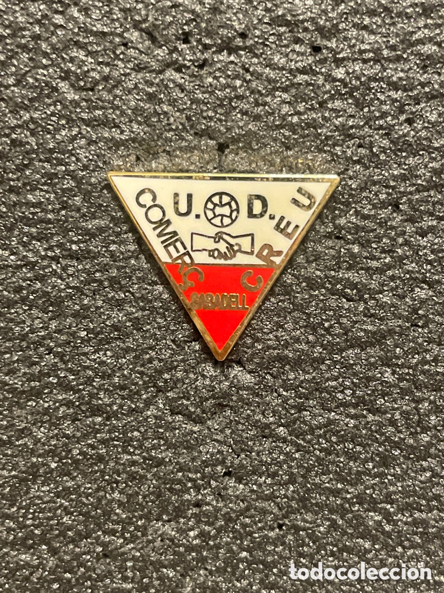 Sammelleidenschaft Sport: Pin 434 U.D. COMERC CREU - Sabadell (Barcelona)