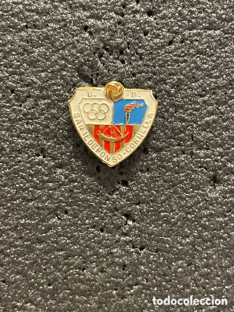 Collezionismo sportivo: Pin 552 U.D. SAN ILDEFONSO - Cornella (Barcelona)
