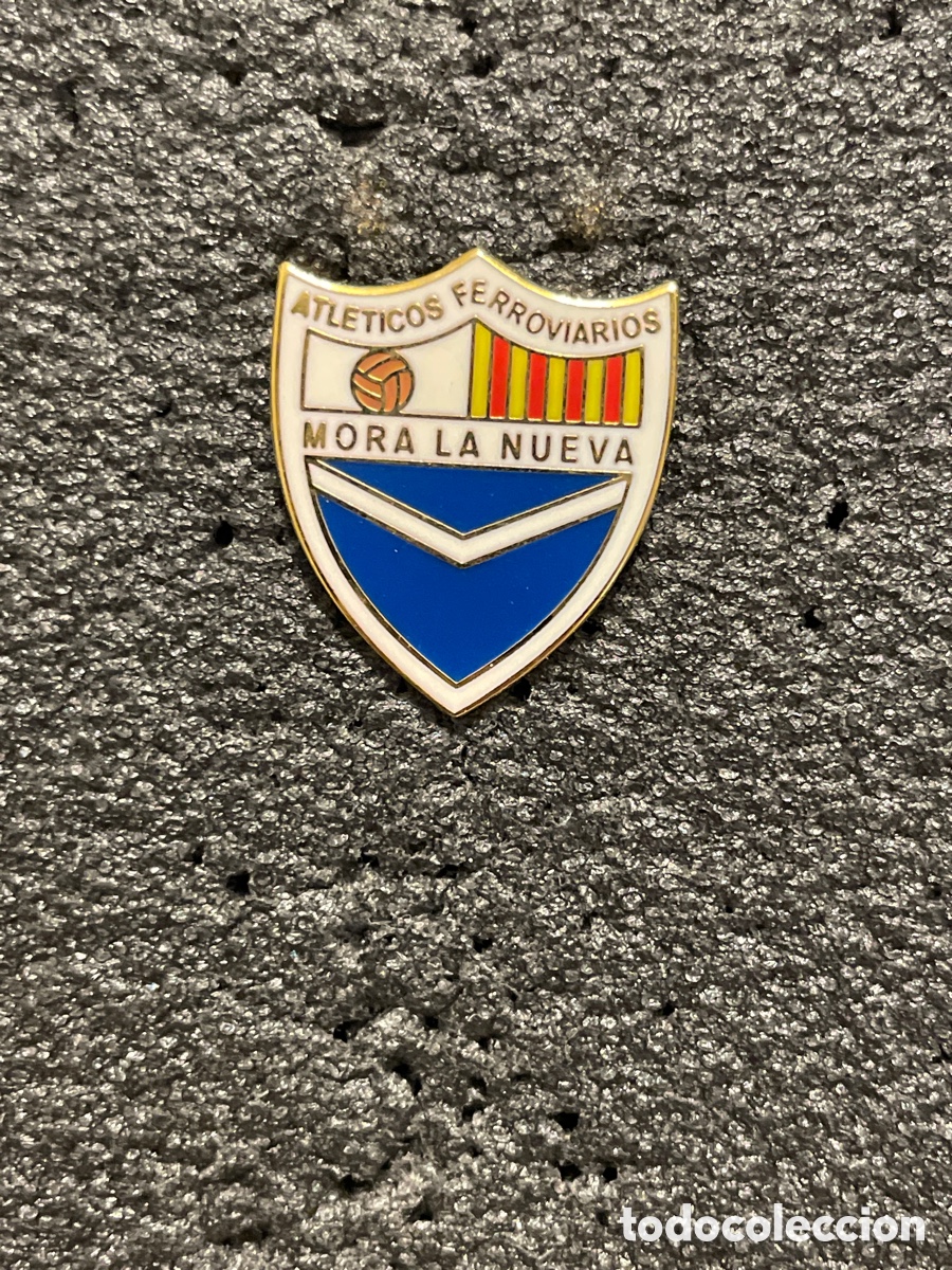Collectionnisme sportif: Pin 599 ATLETICOS FERROVIARIOS - Mora la Nueva (Tarragona)