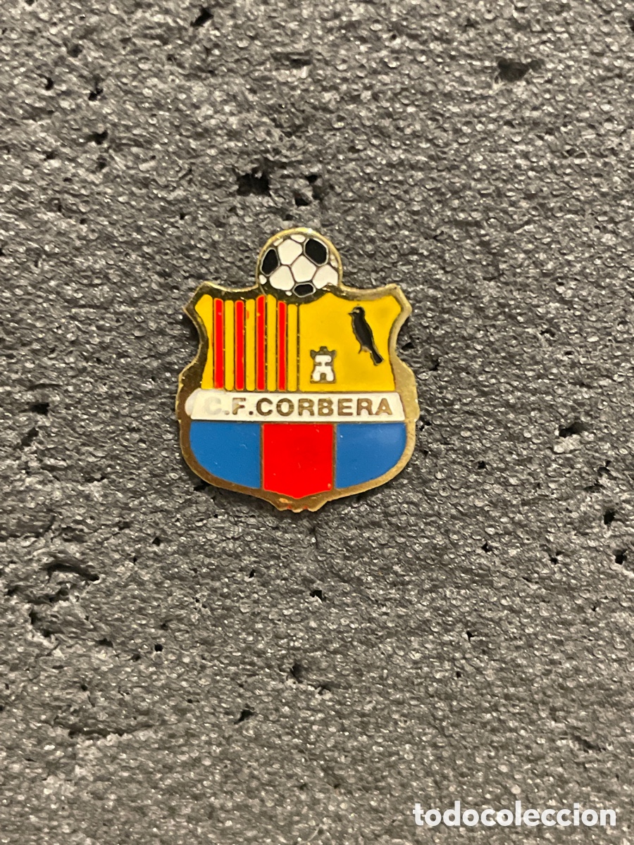 Collectionnisme sportif: Pin 644 C.F. CORBERA - Corbera de Llobregat (Barcelona)