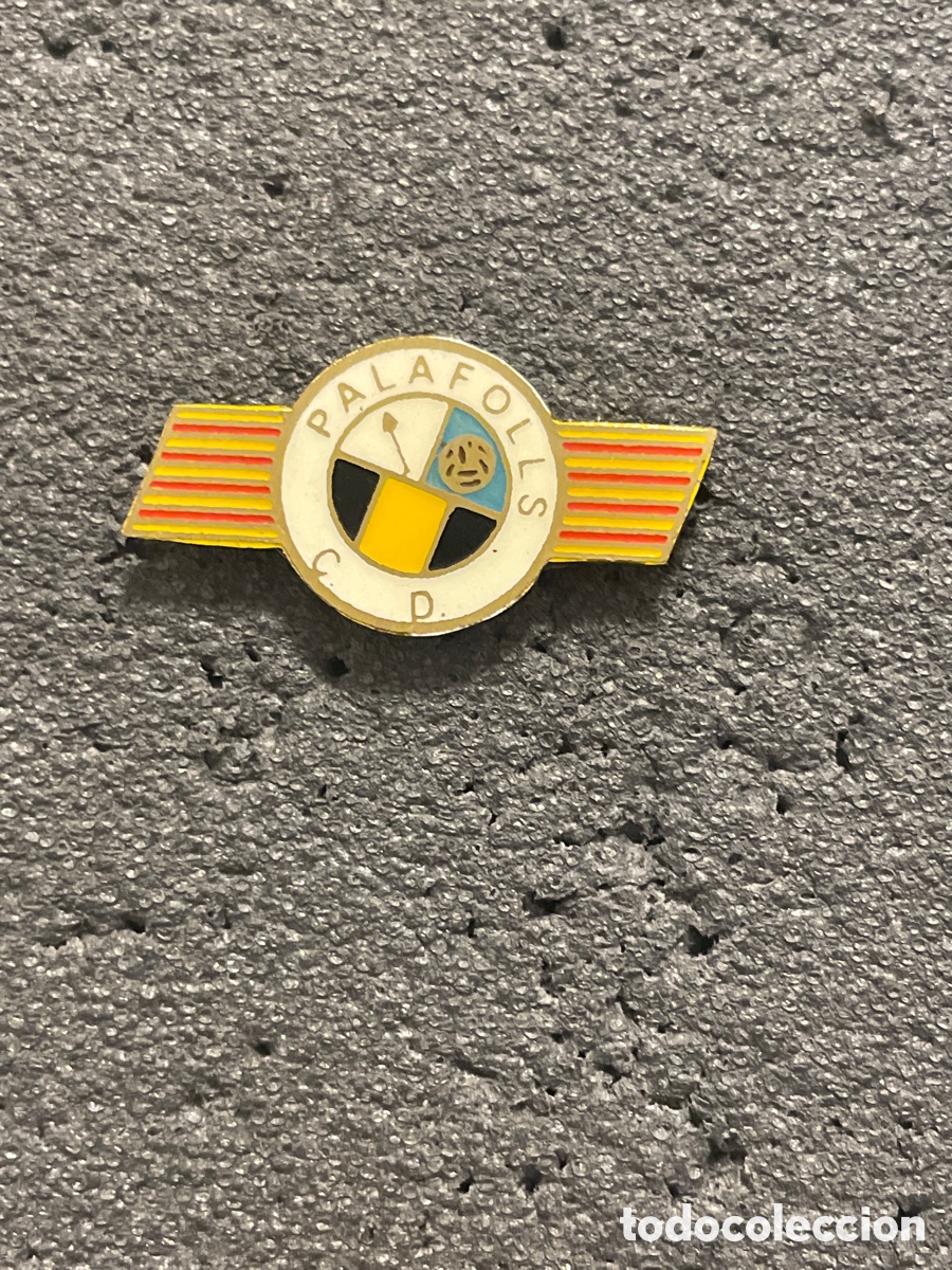 Collectionnisme sportif: Pin 706 C.D. PALAFOLLS - Palafolls (Barcelona)
