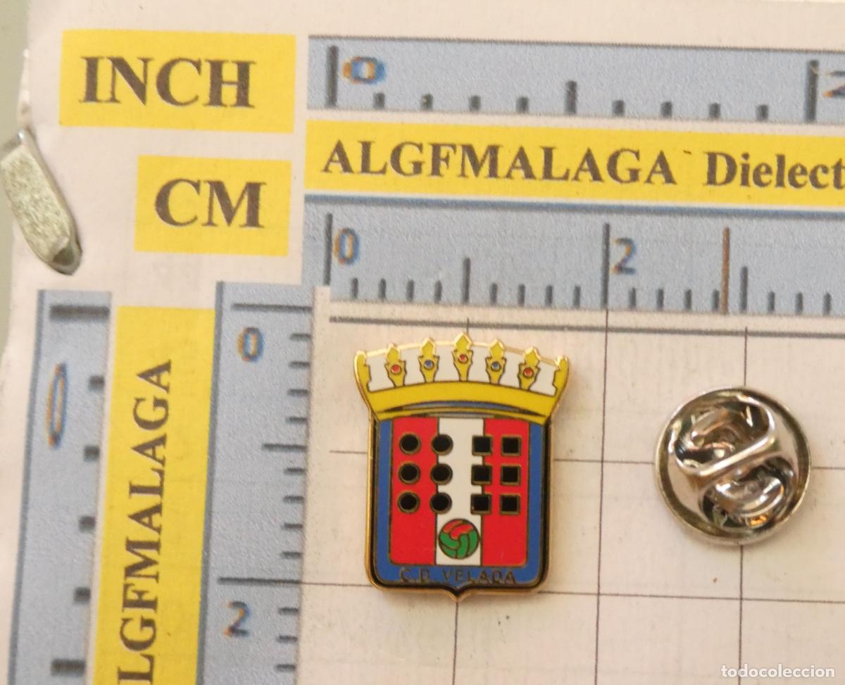 Collectionnisme sportif: PIN DE DEPORTES. F&Uacute;TBOL. CD VELADA TOLEDO. EQUIPO EQUIPO