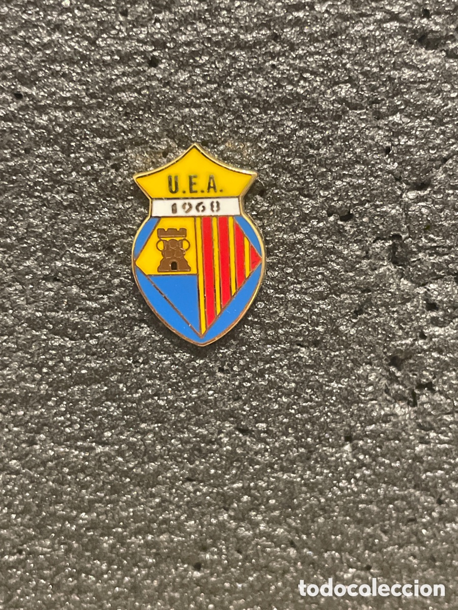 Coleccionismo deportivo: Pin 735 U.E. ALDEANA - L&rsquo;Aldea (Tarragona) - Foto 1