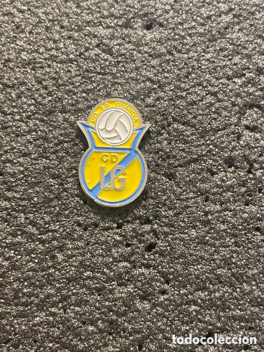Sports collectibles: Pin 782 C.D. LA GUARDIA - Sant Vicens dels Horts (Barcelona)
