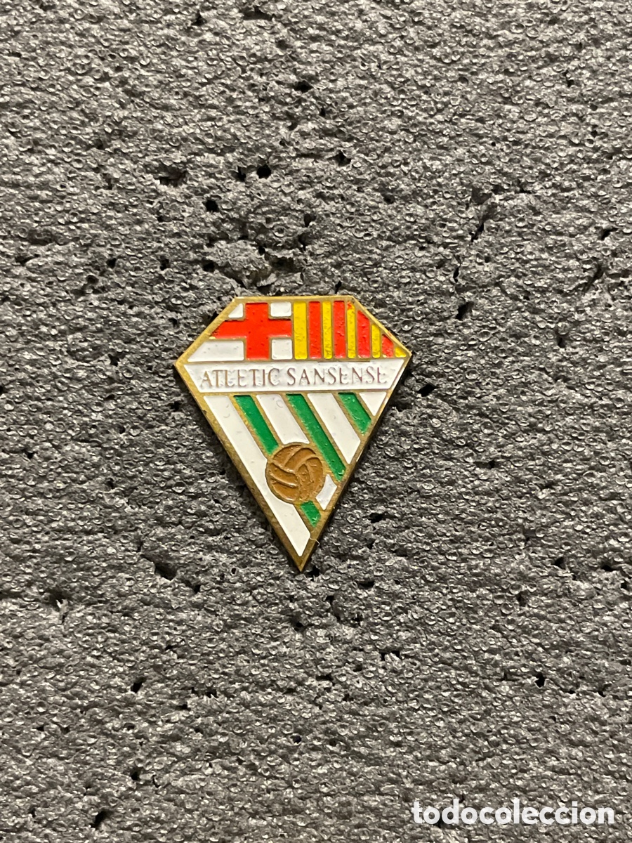 Coleccionismo deportivo: Pin 858 AT. SANSENSE - Barcelona - Foto 1