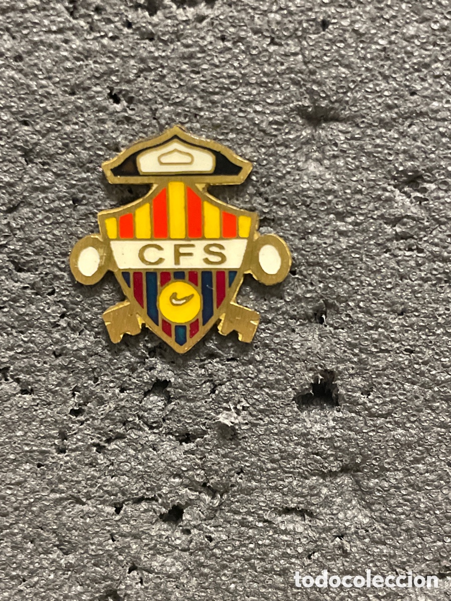 Collezionismo sportivo: Pin 866 C.F. SANTPEDOR - Santpedor (Barcelona)