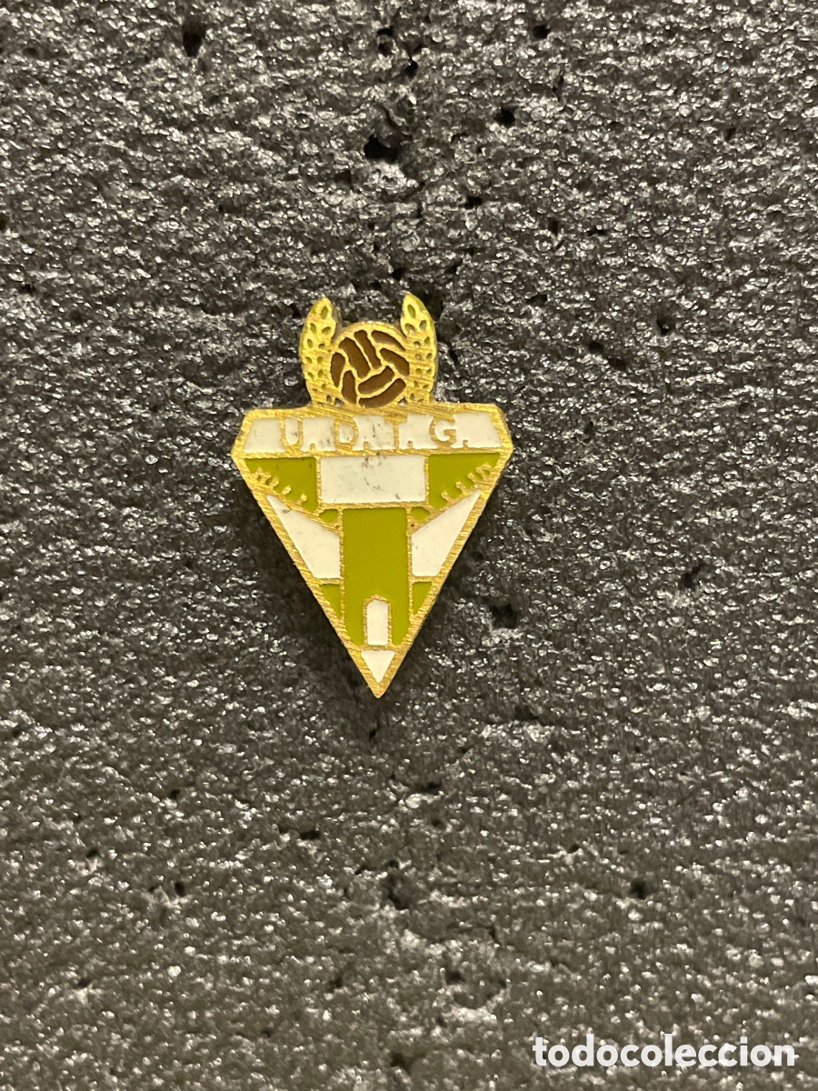 Collezionismo sportivo: Pin 898 U.D. TORRE GUITART - Sabadell (Barcelona)